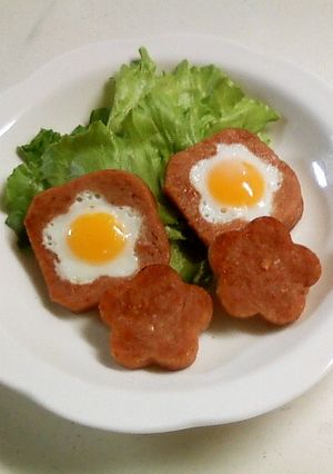 スパムで簡単　うずらのお花-レシピのメイン写真