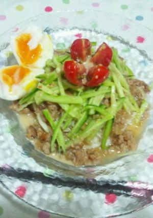 夏バテ予防解消☆ゴマだれ肉味噌そうめん-レシピのメイン写真