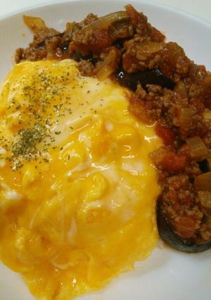 カフェのオムライス【万能ミートソース】-レシピのメイン写真