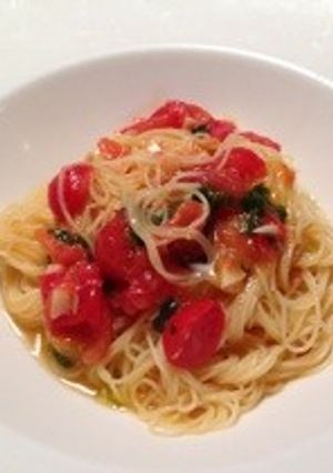 ミニトマトとバジルの冷製パスタ-レシピのメイン写真