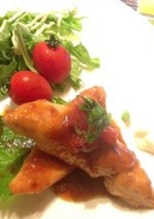 ササミのニンニク醤油煮~梅添え-レシピのメイン写真