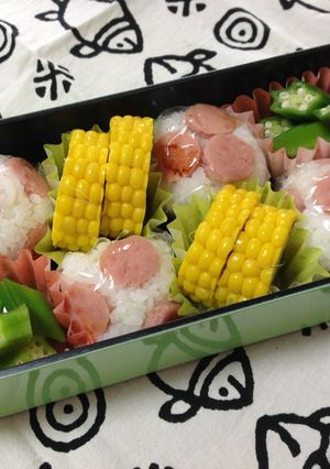 SPAMで水玉おむすび-レシピのメイン写真