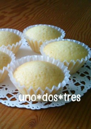 蒸し焼き　カップケーキ-レシピのメイン写真