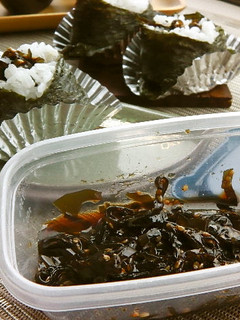 昆布水のリメイク!ゴマ入り昆布佃煮♬-レシピのメイン写真