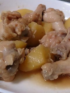 手羽元とじゃがいもの簡単煮-レシピのメイン写真