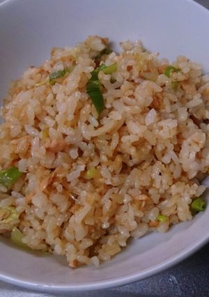 ツナとネギだけ簡単焼き飯☆シーチキン炒飯-レシピのメイン写真