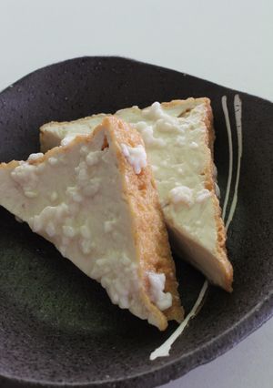 チーズ風厚揚げ～塩麹と甘酒のハーモニー～-レシピのメイン写真