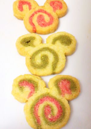 簡単クッキー☆渦巻きミッキー♪-レシピのメイン写真