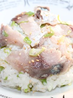 梅風味の手こねすし-レシピのメイン写真