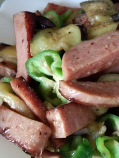 スパムと夏野菜のペッパー醤油炒め-レシピのメイン写真