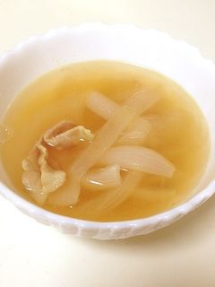 給食の味そっくり?!超簡単コンソメスープ-レシピのメイン写真