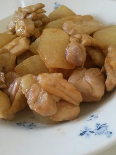 ごま油香る☆鶏肉と大根の炒めもの-レシピのメイン写真