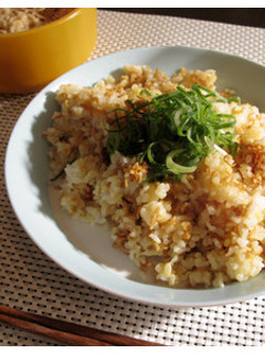 簡単☆チキンラーメンチャーハン-レシピのメイン写真