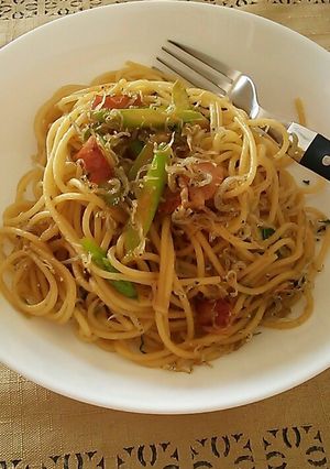 アスパラベーコンとじゃこのパスタ-レシピのメイン写真