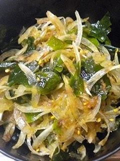 ごまとワカメと玉葱ポン酢和え-レシピのメイン写真