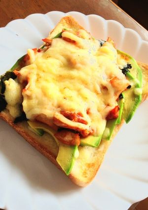 簡単！アボカドキムチーズ食パン！-レシピのメイン写真
