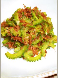 ゴーヤを大量消費!ゴーヤのコンビーフ炒め-レシピのメイン写真