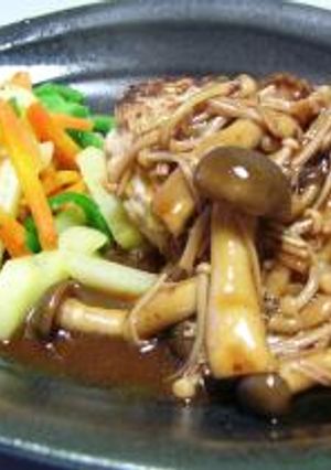 豆腐入りハンバーグ~きのこソース~-レシピのメイン写真