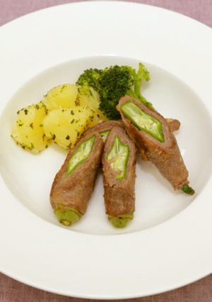 オクラの牛もも肉クルクル焼き-レシピのメイン写真