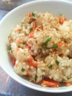 簡単!お弁当に!鮭と大葉のまぜまぜご飯-レシピのメイン写真