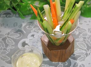 バーニャカウダ風ディップで野菜スティック-レシピのメイン写真