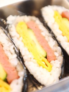 スパムと玉子焼きのおにぎらず-レシピのメイン写真