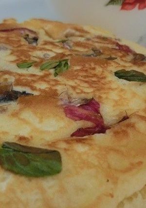 エディブルフラワーでパンケーキ-レシピのメイン写真
