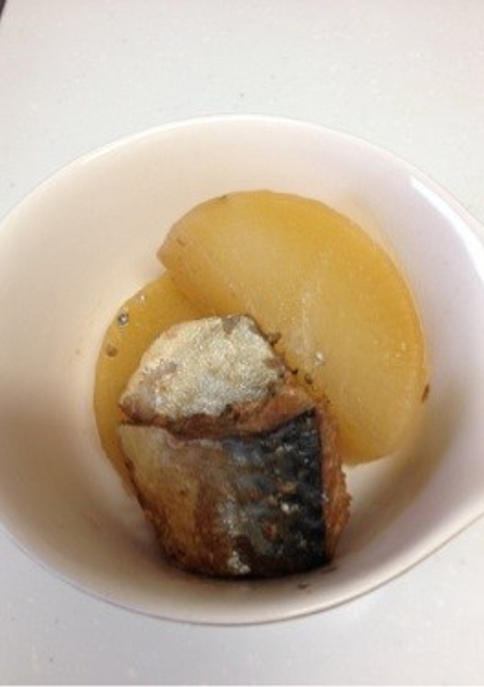 材料たった２つ！サバ缶と大根の煮物-レシピのメイン写真