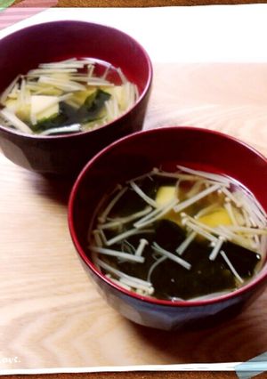 お豆腐とえのきの優しい味のお吸い物-レシピのメイン写真