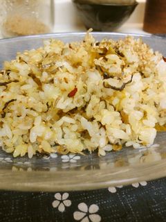 *高菜漬けとじゃこのチャーハン*-レシピのメイン写真