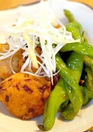 ふわふわ鶏団子と甘唐辛子のさっと煮-レシピのメイン写真