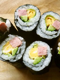 SPAMで巻き寿司-レシピのメイン写真