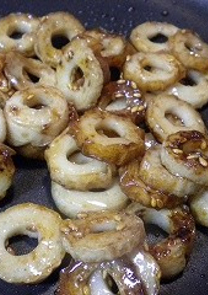 金ごま混ぜて、ちくわ甘辛炒め-レシピのメイン写真