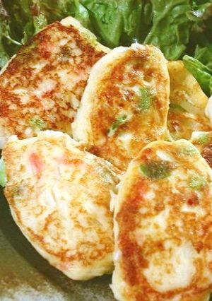 枝豆入りはんぺんと豆腐のふわふわ焼き-レシピのメイン写真