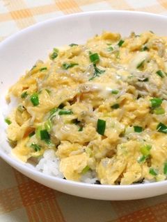 簡単*しらすマヨチーズのたまご丼-レシピのメイン写真