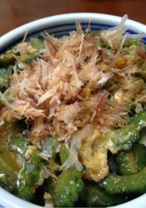 ゴーヤのおかか卵とじ丼-レシピのメイン写真