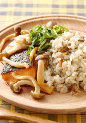 鮭しめじ釜めしごはん-レシピのメイン写真
