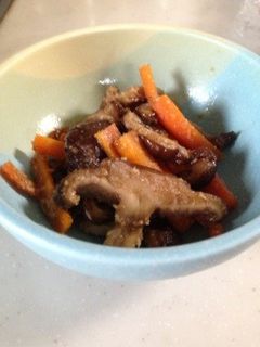 簡単、しいたけと人参の煮物-レシピのメイン写真