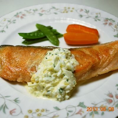 基本からアレンジまで！思わずつくりたくなる「鮭 ムニエル レンジ」の