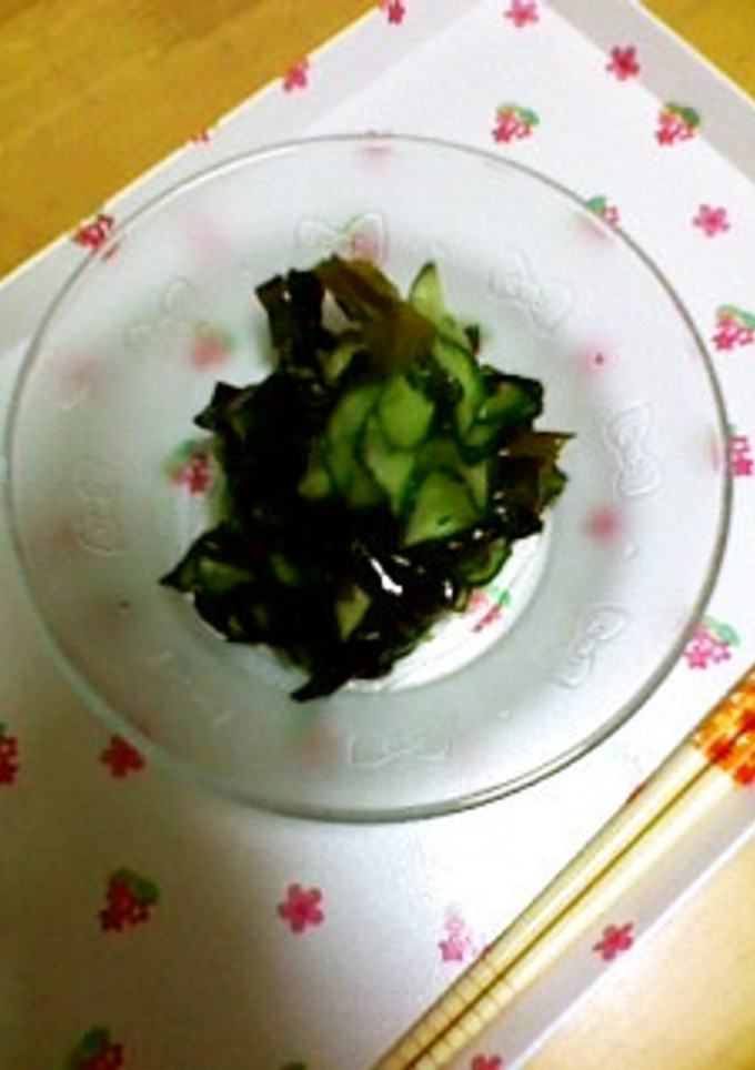 きゅうりとわかめの酢の物(我が家編-レシピのメイン写真
