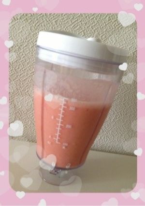 美肌レシピ☆ピンクスムージー-レシピのメイン写真