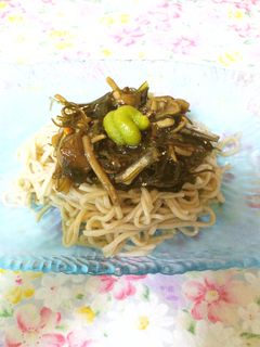 ズルズルっと!なめこ✩めかぶ✩わかめそば-レシピのメイン写真