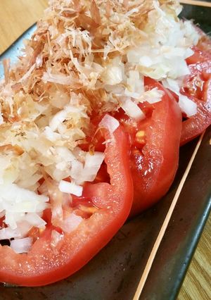 シャキシャキ玉ねぎ☆旨い！トマトサラダ-レシピのメイン写真