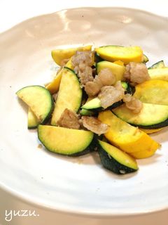 ズッキーニと豚バラのにんにくポン酢炒め-レシピのメイン写真
