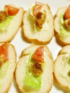 残ったトンカツ利用、夏のオープンサンド♪-レシピのメイン写真