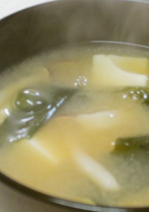 *忙しいときに便利♪しめじの味噌汁-レシピのメイン写真
