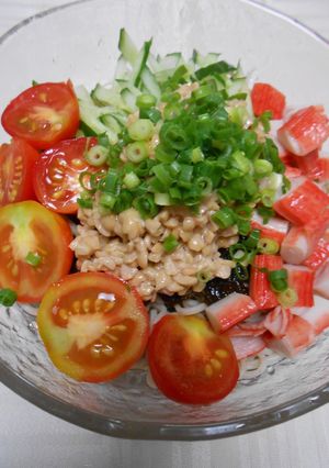 納豆、もずく酢入り冷たいそば夏風味-レシピのメイン写真