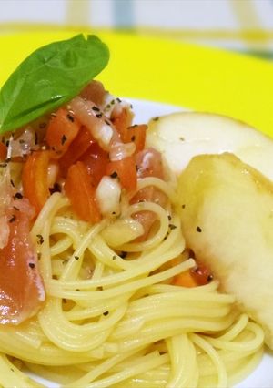 桃と生ハムとトマトの冷製パスタ-レシピのメイン写真