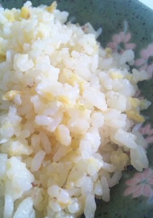 朝食＆ランチに☆卵だけの絶品甘〜い炒飯-レシピのメイン写真