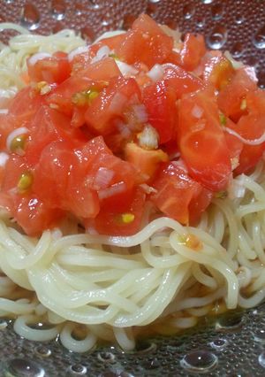 簡単夏麺♪トマトと生姜の冷やし中華-レシピのメイン写真